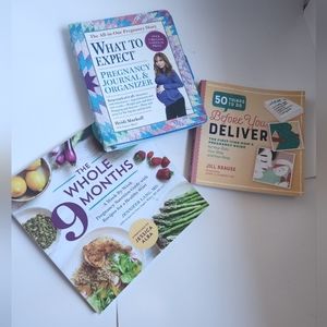 Set of 3 pregnancy books